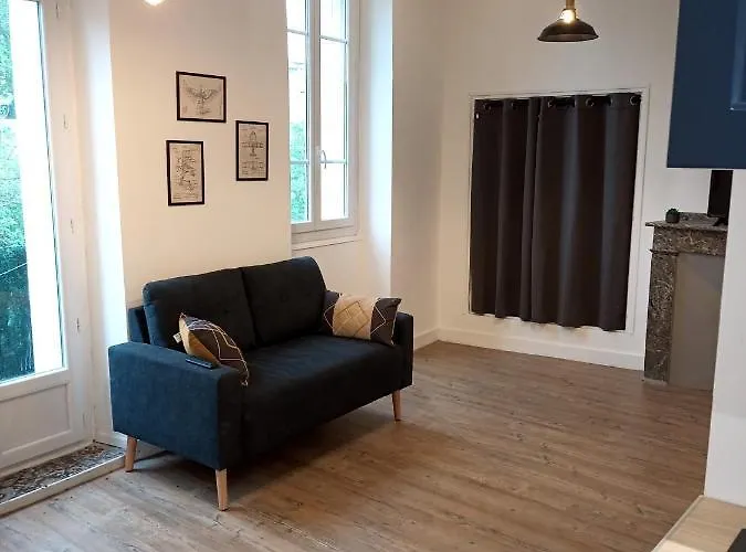 Joli Avec Balcon Clim Apartment Graulhet