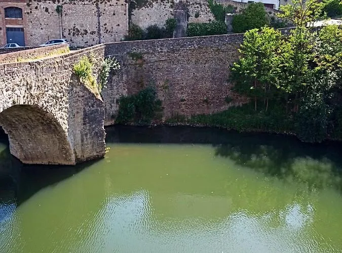 Apartment Joli Avec Balcon Clim